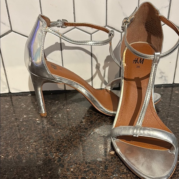 H&M Silver Strappy Heeled Sandals, size 5.5 - Picture 1 of 1